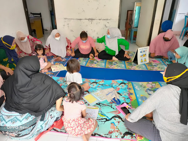 KELAS IBU HAMIL UNTUK PENCEGAHAN    RISIKO KEHAMILAN DAN  KOMPLIKASI PERSALINAN